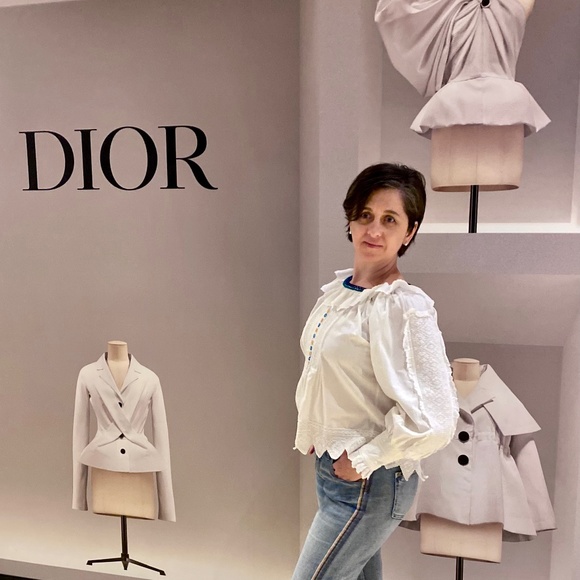 Forever in Love with Vintage! - Picture 1 of 16